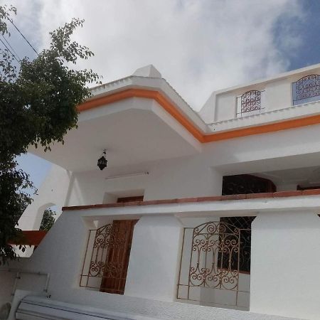 Villa Luxueuse Meublee Sfax ภายนอก รูปภาพ